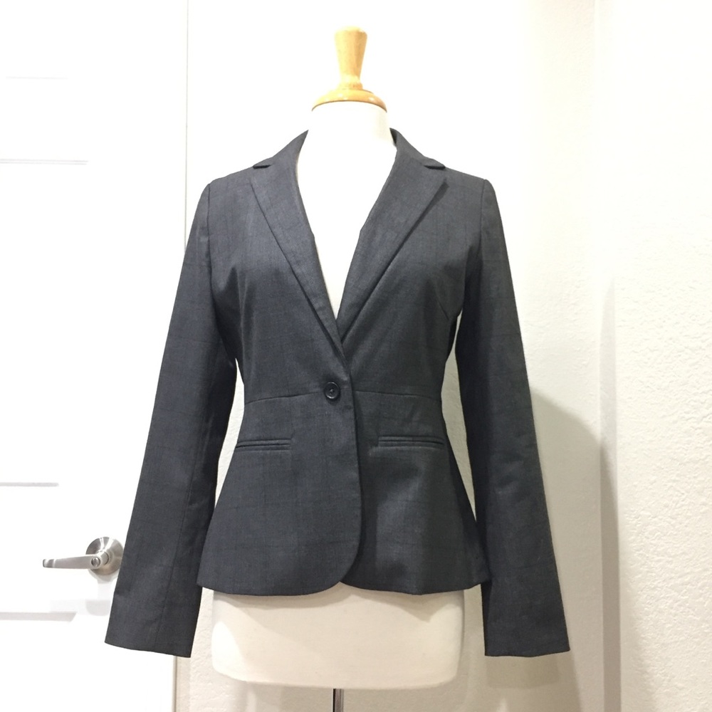 BR dark gray patterned blazer